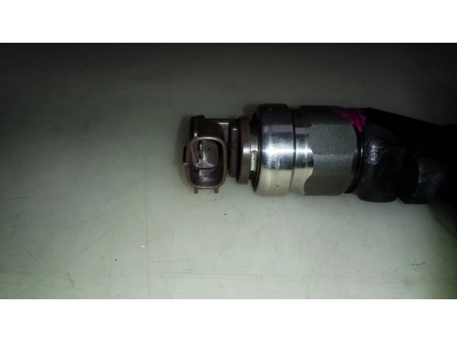 Vstřikovač RF7J13H50 Mazda 6 pro naftový motor 2.0 RF5C