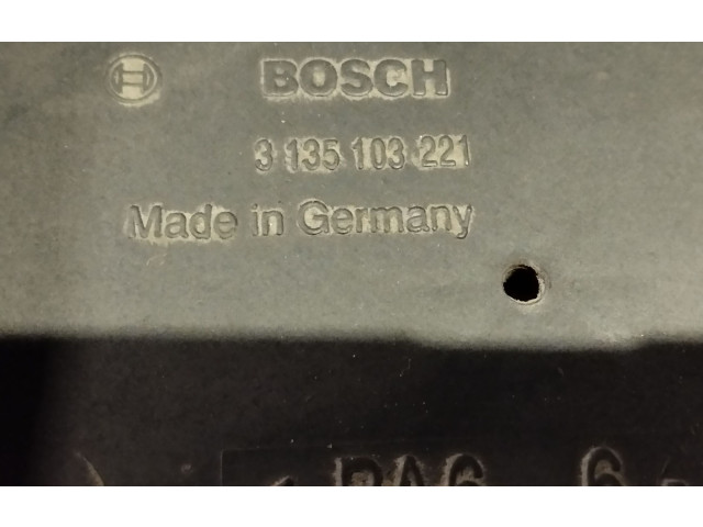 Электрический вентилятор радиаторов 5460829, 3135103221    Saab 9-5