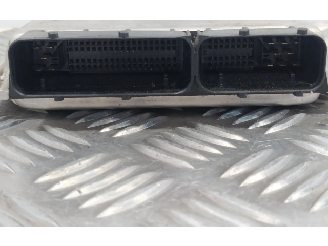 Řídící jednotka 0281015048, 038906019MA Seat Toledo II (1M) 2002