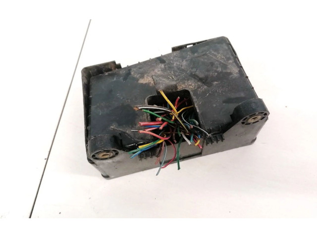 Блок предохранителей  8210208592, 82102-08592   SsangYong Rexton    