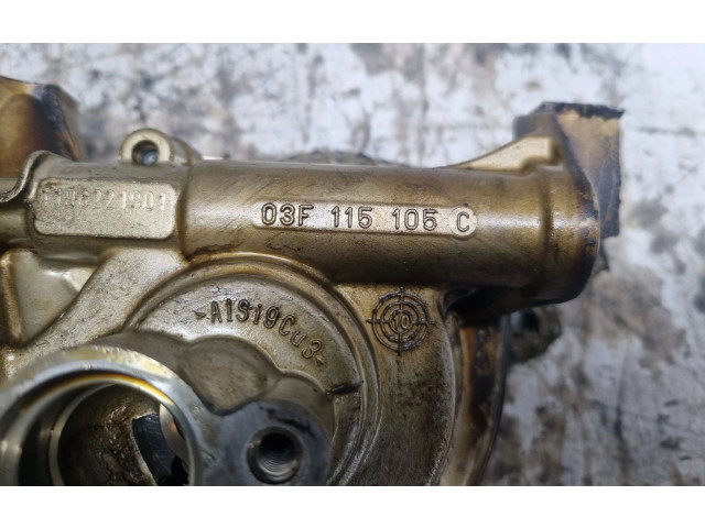 Масляный насос 03L115105C Audi A3 S3 8P