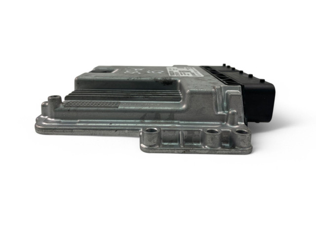 Řídící jednotka 32349194, 0261S104EV   Polestar 2 2022