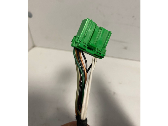 Зеркало электрическое        Volvo V70  2005 - 2008 года   