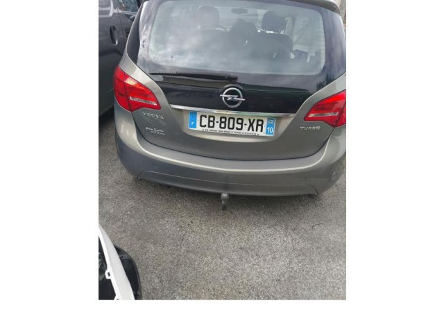 Дисплей       Opel Meriva B