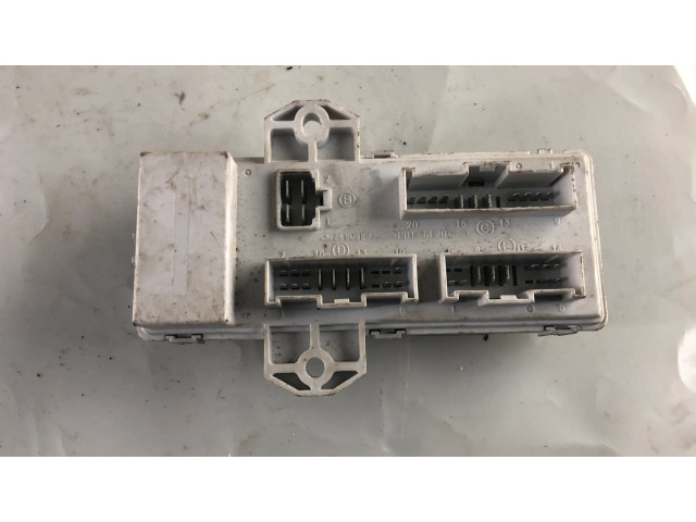 Блок предохранителей KIA Sorento