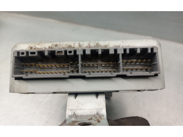 Řídící jednotka 8711006800 SsangYong Korando 1999