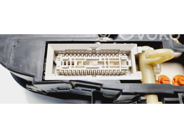 Řídící jednotka 09228757, 354130001 Opel Zafira A 2001