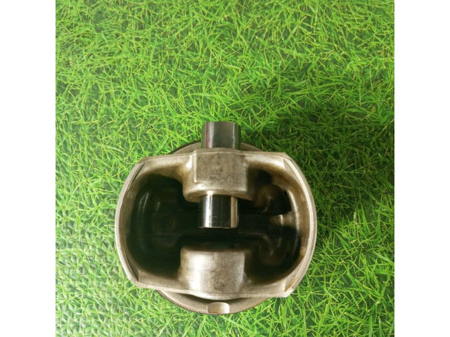 Píst 92L93, 7840920 BMW M5 pro benzínový motor 5.0 S85 B50AA