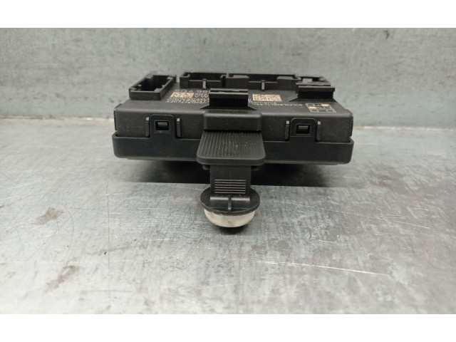 Блок комфорта 5Q4959592K, A2C7678130500   Skoda Octavia Mk4   