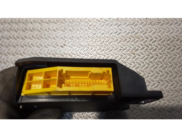 Блок подушек безопасности 8201002828   Dacia Logan I