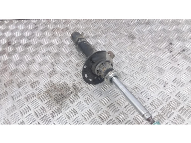 Передний амортизатор