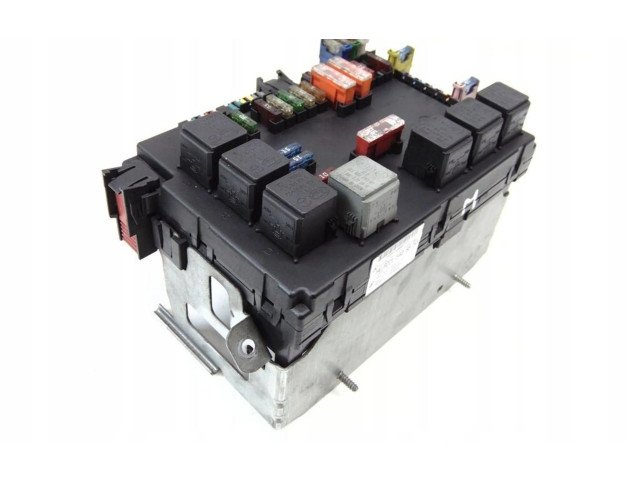 Pojistková skříňka Řídící jednotka BSM Mercede-Benz S W221 2009