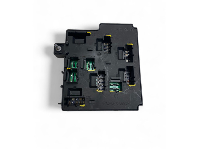 Блок предохранителей 31473770   Volvo XC90    