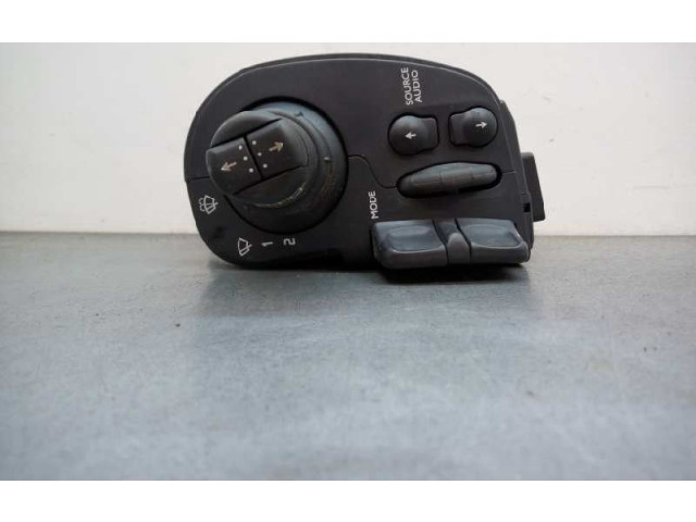 Ручка стеклоочистителей 88103009181 Renault Clio III