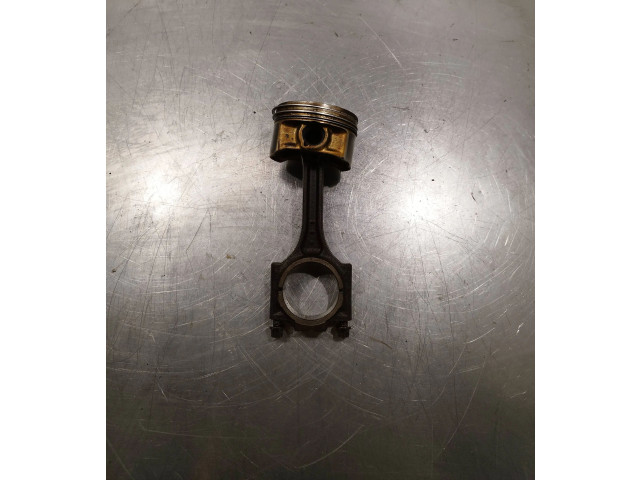  Поршень с шатуном B5254T2   Volvo XC90  