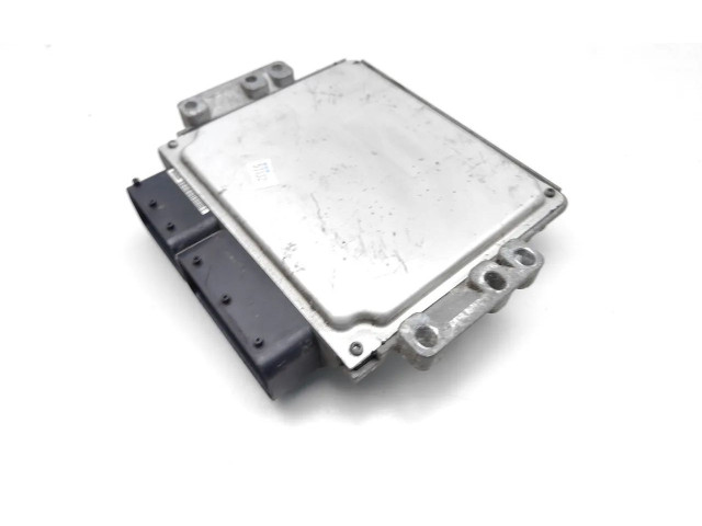 Блок управления двигателя 39130-2A720, 28377302   KIA Ceed