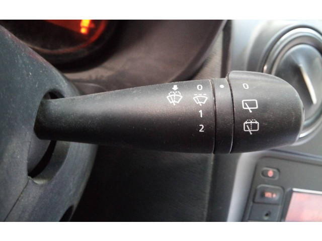 Ручка стеклоочистителей E10670223, 681727472R   Dacia Dokker