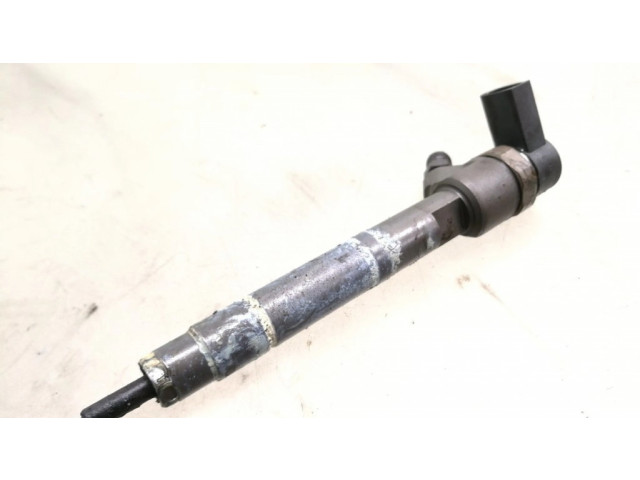 Vstřikovač A6470700087, 0445110192 Mercedes-Benz Vito Viano W639 pro naftový motor 2.1 646982