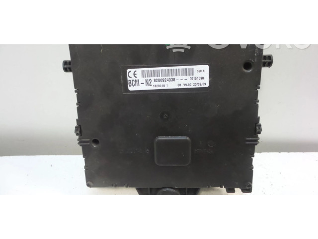 Řídící jednotka 8200924038   Renault Kangoo II 2009