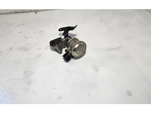 Клапан EGR 06A131102A Skoda Octavia Mk2 (1Z)