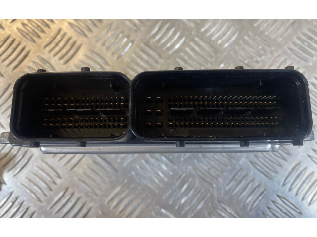 Блок управления двигателя 03G906021PF, 03G906021AB Volkswagen Caddy