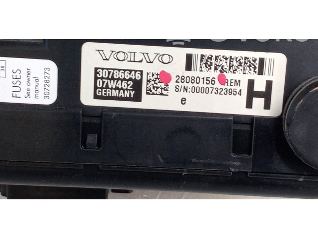 Блок предохранителей 28080156 Volvo XC90