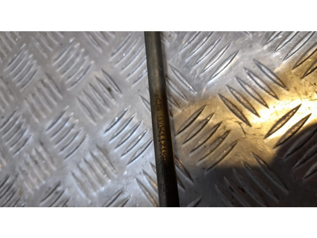 Тяга стабилизатора