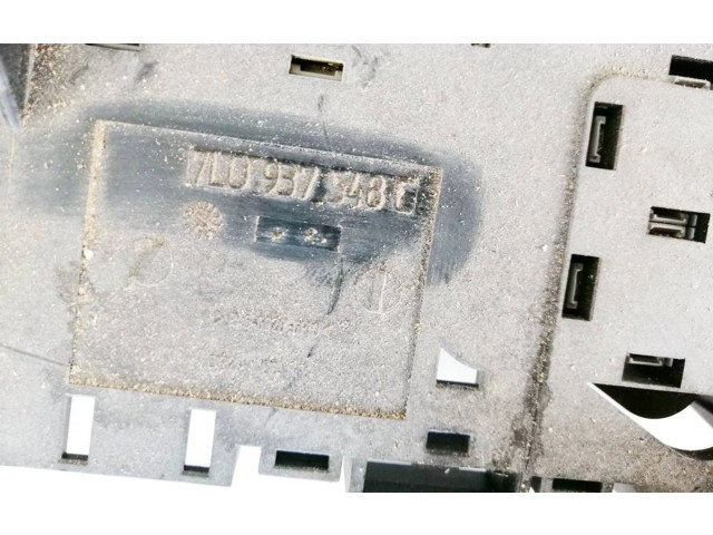 Pojistková skříňka 7l0937348c Audi Q7 4L 2007