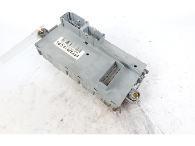 Блок предохранителей 51754985   Fiat Idea    