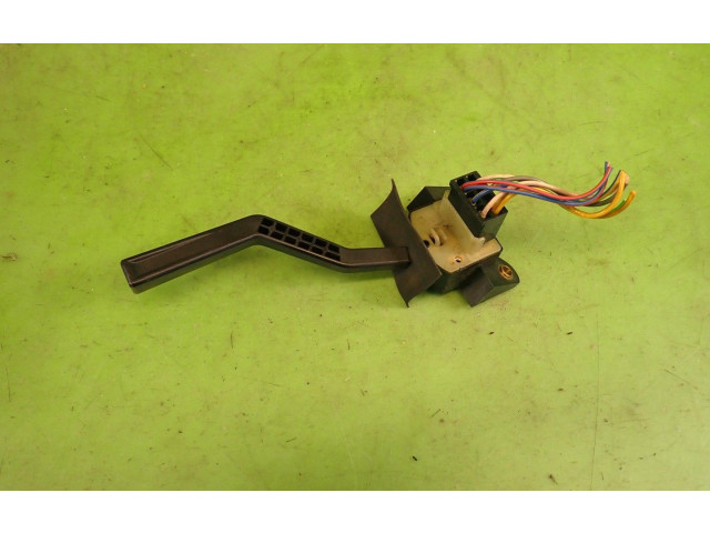 Ручка стеклоочистителей 1363015   Volvo 940