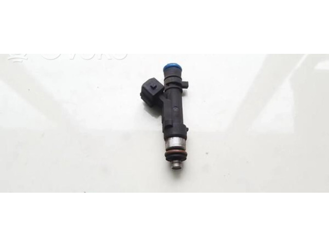 Форсунка 8200227124, 0280158034    Dacia Logan I для бензинового двигателя  1.6