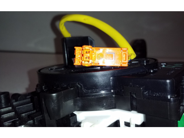 Подрулевой шлейф SRS 8617A580, 8600A780 Mitsubishi L200