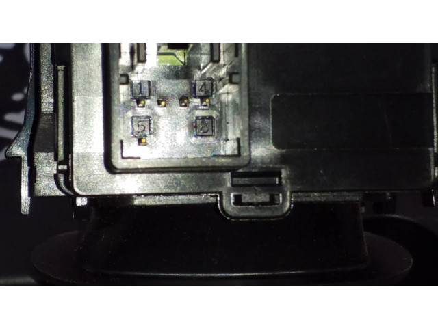 Ручка стеклоочистителей 95442049, 660728697   Buick Encore I