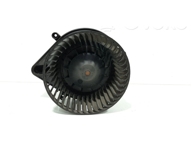 Вентилятор печки    8E1820021E   Audi A4 Allroad