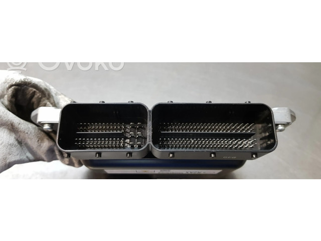 Řídící jednotka R2AX18881F Mazda CX-7 2018