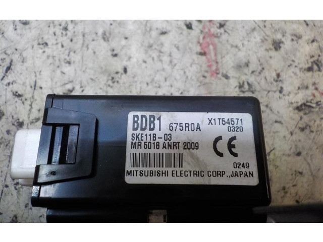 Блок управления BDB1675R0A, BDB1675R0A Mazda 3 II