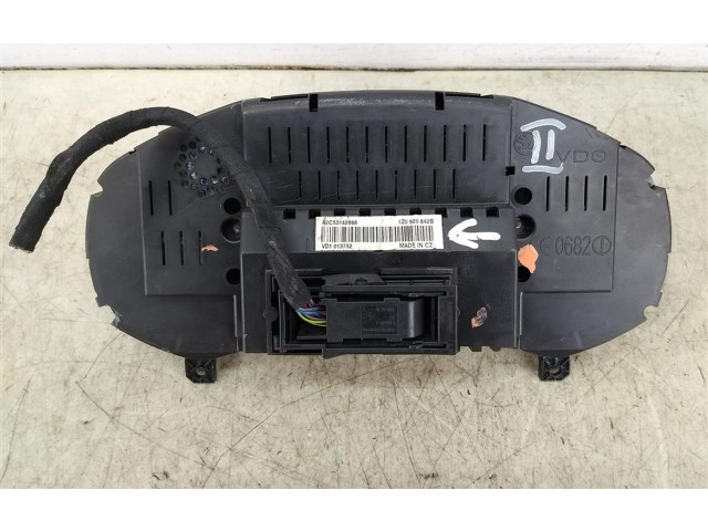 Панель приборов 1Z0920842B   Skoda Octavia Mk2 (1Z)       