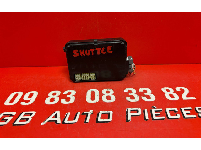 Блок предохранителей  38600-SM4-G01-M1   Honda     