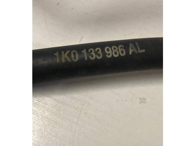 Топливная рампа 1K0133986AL   Volkswagen PASSAT B6  