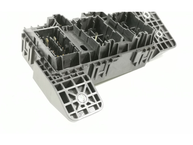 Pojistková skříňka 68312776AC, 831826080B9 Dodge RAM 2019