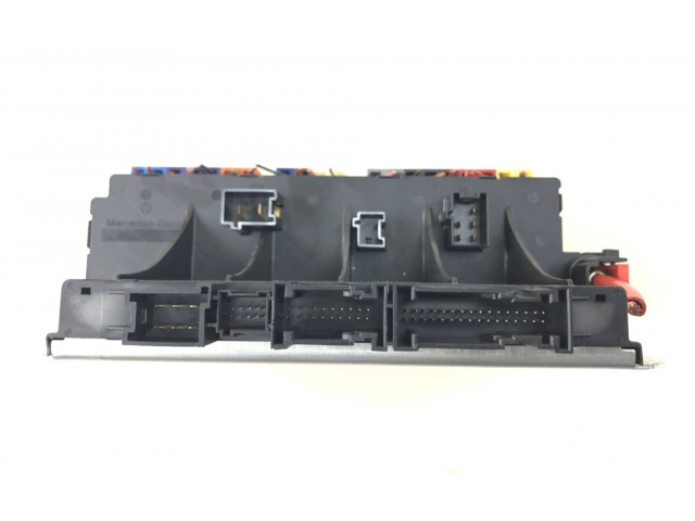 Блок предохранителей 05045117, A2305454632 Mercedes-Benz SL R230