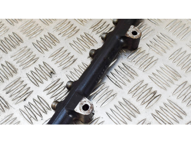 Vstřikovací lišta 968529758094675G01 Citroen C4 I pro naftový motor 1.6 9HP (DV6DTED)