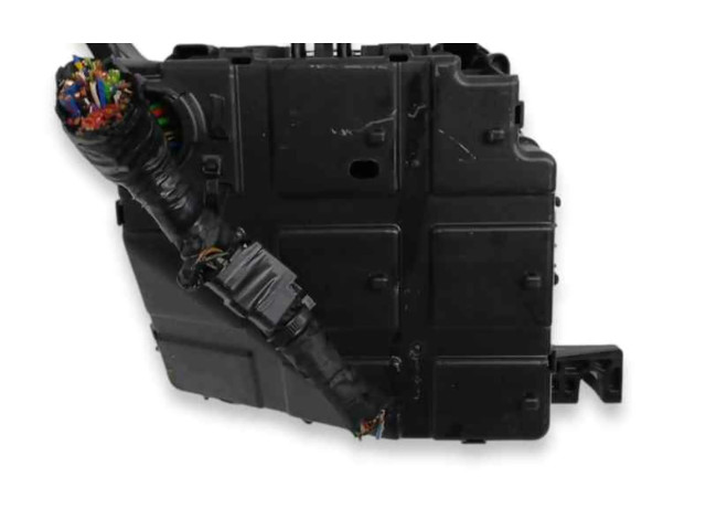 Pojistková skříňka Řídící jednotka BSM SsangYong Tivoli 2020