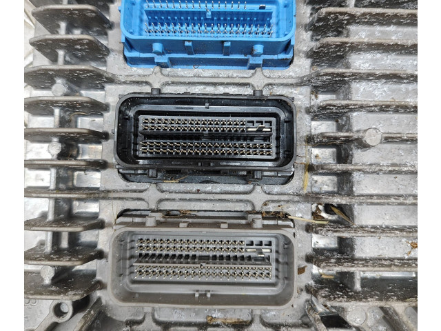 Блок управления двигателя 12644446 Chevrolet Camaro