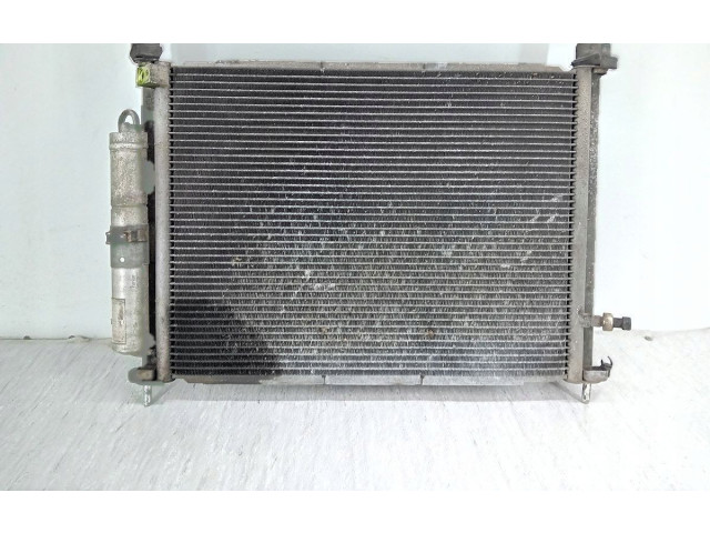 Комплект радиатора    Renault  Clio III  2005 - 2012 года