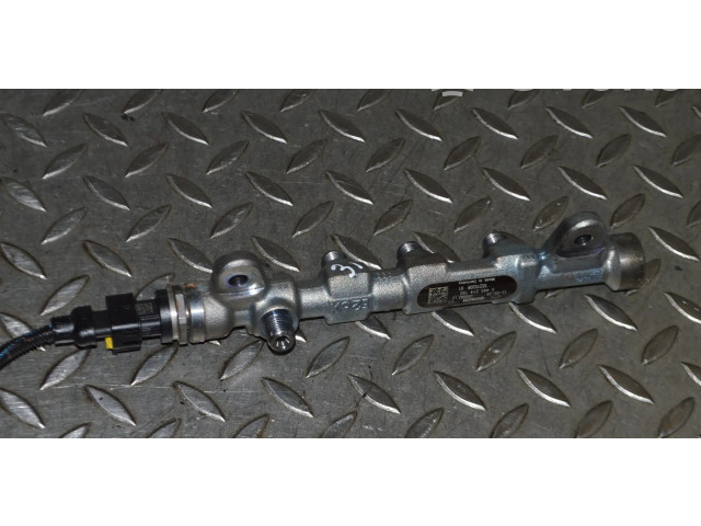 Топливная рампа 55215208, 0281006158 Alfa Romeo Giulietta 2.0