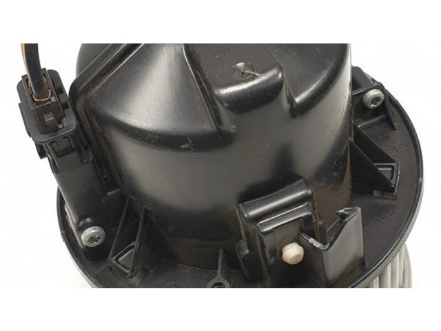 Вентилятор печки    6G9N-18D413-BA   Volvo XC60