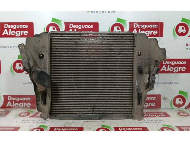 Радиатор интеркулера     Jeep Cherokee III KJ