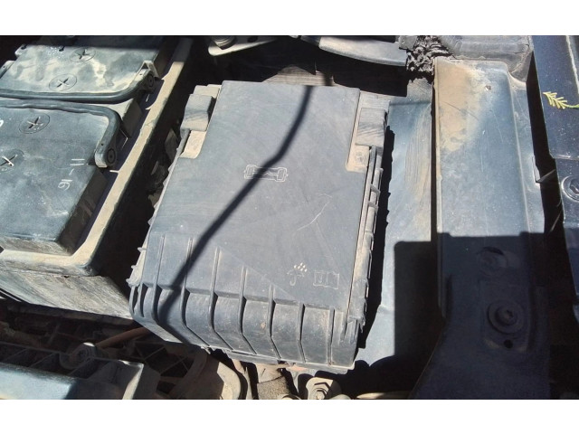   Pojistková skříňka 1K0937125A, 1K0937125A   Volkswagen Tiguan 2008