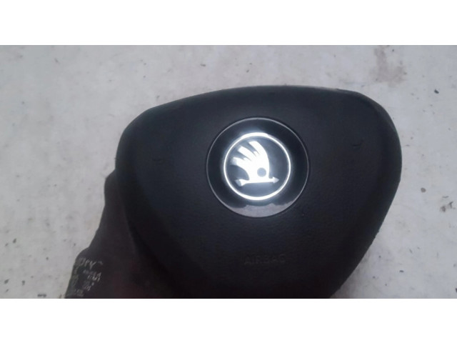 Подушка безопасности водителя 3T0880201G Skoda Superb B6 (3T)
